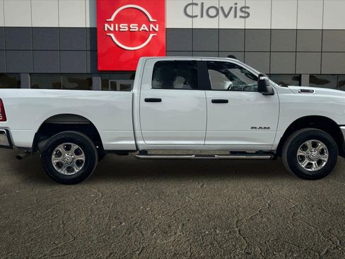 Used 2024 RAM 2500 Big Horn image 9