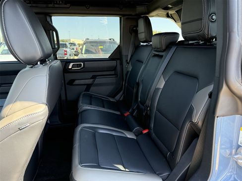 New 2025 Ford Bronco Outer Banks image 46