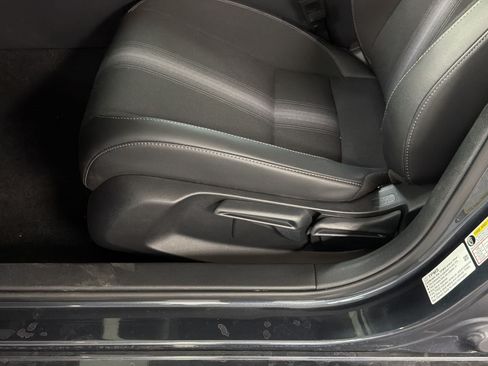 Certified 2025 Honda Civic Sport image 16