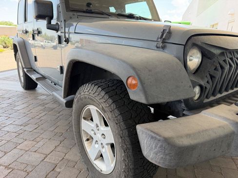 Used 2015 Jeep Wrangler Unlimited Sport w/ Quick Order Package 24S AWD/4WD image 13