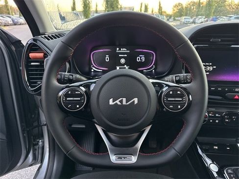 Used 2025 Kia Soul GT-Line w/ GT-Line Technology Package image 28