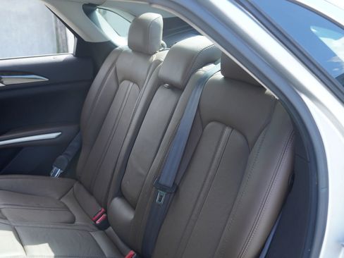 Used 2014 Lincoln MKZ Sedan 4D w/ Equipment Group 102A Reserve image 10