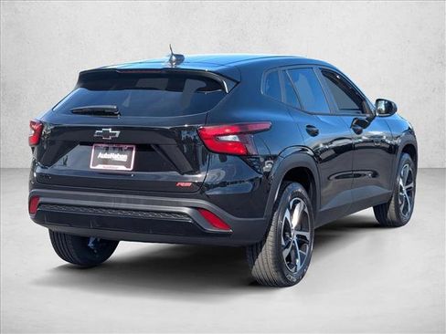 New 2026 Chevrolet Trax RS FWD image 2