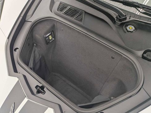 Used 2022 Chevrolet Corvette Stingray Preferred Conv w/ Z51 Performance Package RWD image 29