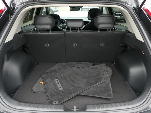 Used 2025 Kia Niro EX image 22