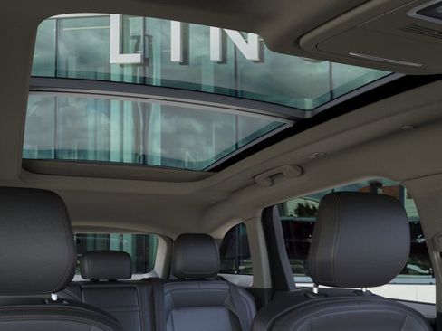 New 2026 Lincoln Nautilus Premier w/ Equipment Group 102A AWD/4WD image 22