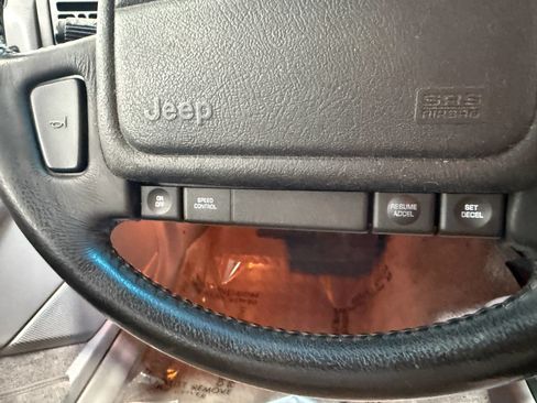 Used 1995 Jeep Grand Cherokee Laredo AWD/4WD image 40