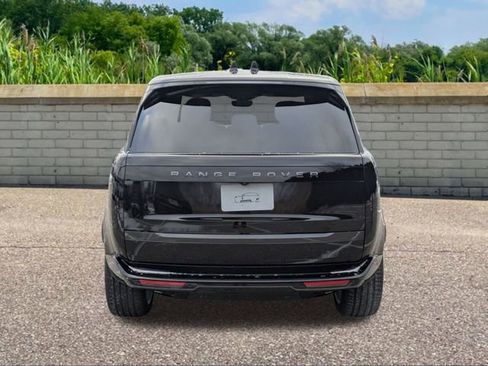 New 2026 Land Rover Range Rover Long Wheelbase SE image 5
