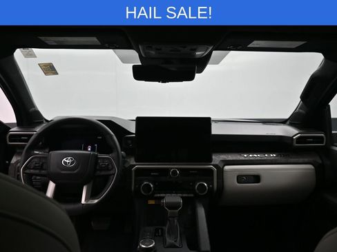 Used 2024 Toyota Tacoma Limited w/ Limited Package (LT) image 29