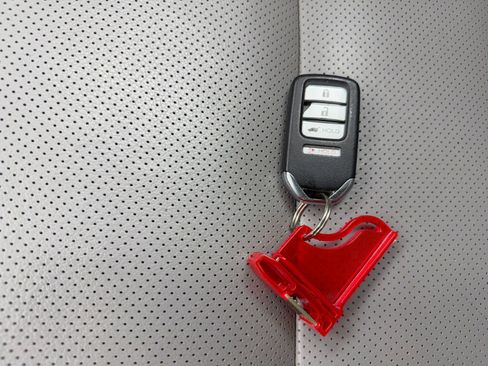 Used 2015 Honda CR-V Touring image 55