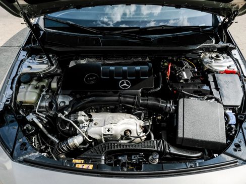 Used 2020 Mercedes-Benz CLA 250 image 55