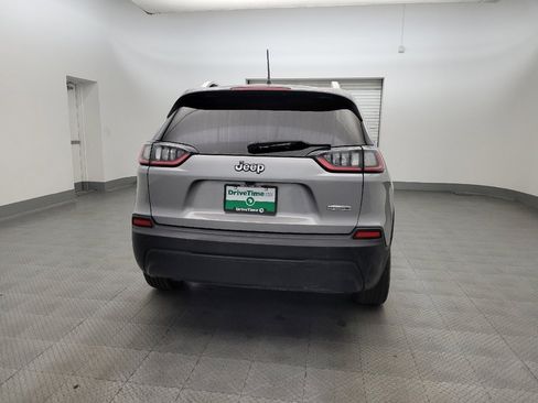 Used 2020 Jeep Cherokee Latitude Plus image 7