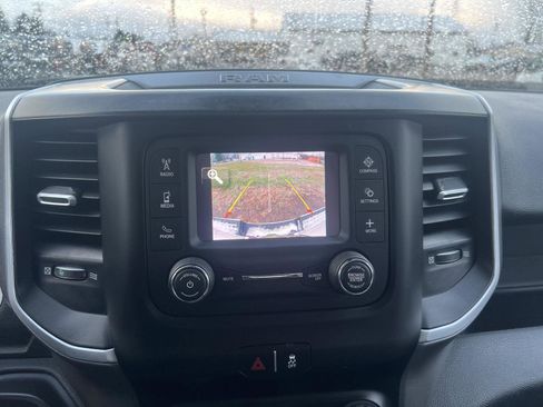 Used 2021 RAM 2500 Big Horn image 12