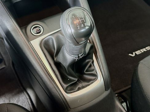 Used 2021 Nissan Versa S image 23