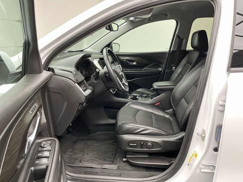 Certified 2023 GMC Terrain SLT w/ LPO, Floor Liner Package AWD/4WD image 10