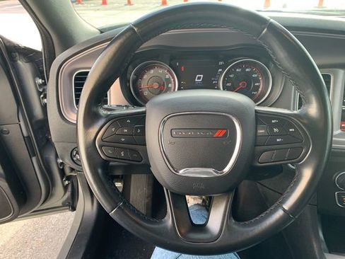 Used 2023 Dodge Charger SXT image 28