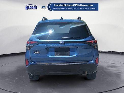 Certified 2025 Subaru Forester Premium AWD/4WD image 4