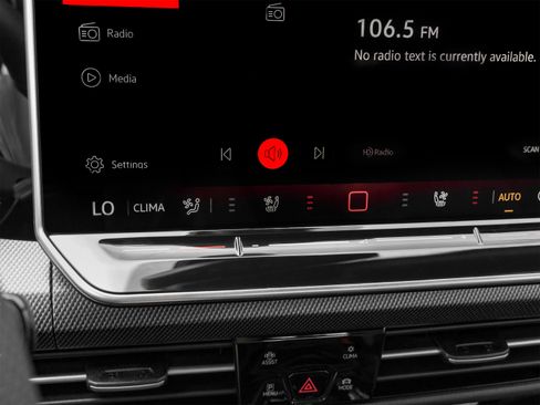 Used 2025 Volkswagen GTI SE FWD image 19