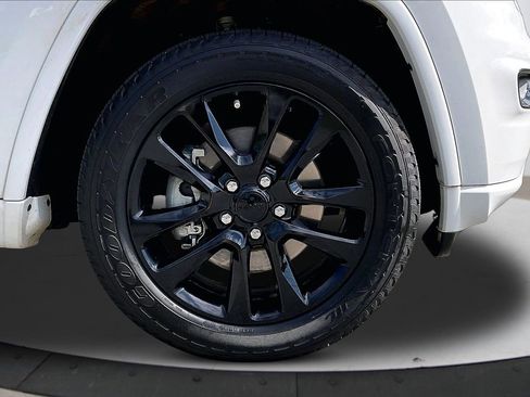 Certified 2021 Jeep Grand Cherokee Laredo X RWD image 35