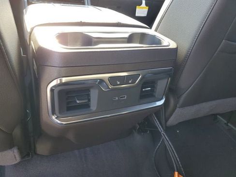 New 2026 GMC Sierra 3500 Denali AWD/4WD image 17