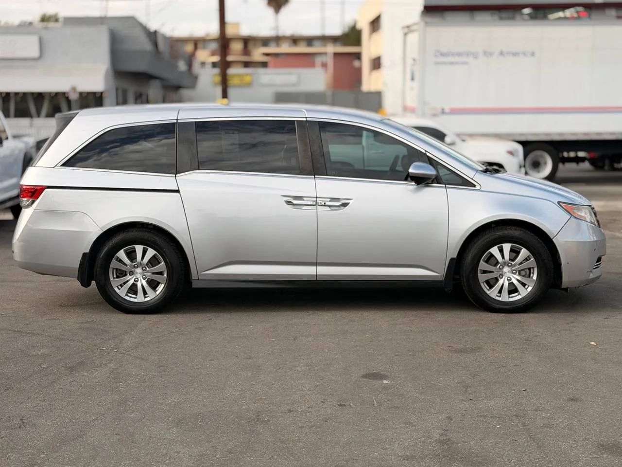 Used 2015 Honda Odyssey EX image 20