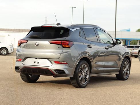 Used 2020 Buick Encore GX Essence w/ Experience Buick Package FWD image 7