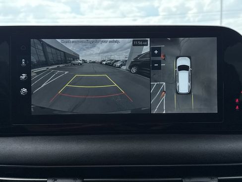 Used 2024 Hyundai Palisade Limited FWD image 10