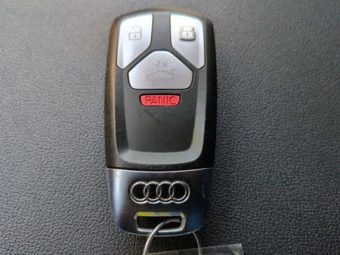 Used 2023 Audi Q5 2.0T Premium w/ Convenience Package image 36