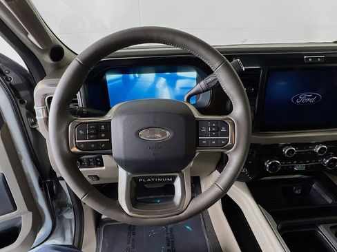 New 2026 Ford F350 Platinum w/ Platinum Plus Package AWD/4WD image 8