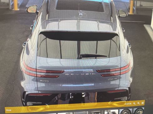 Used 2026 Genesis GV70 3.5T Sport Prestige image 5