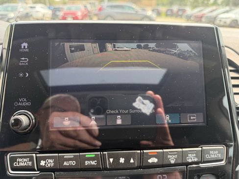 Used 2018 Honda Odyssey Elite image 22