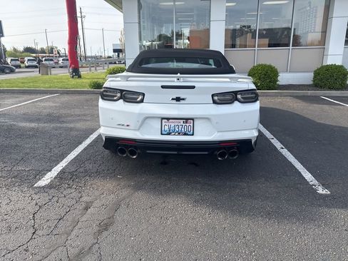 Used 2022 Chevrolet Camaro ZL1 image 4