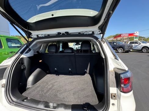 Used 2022 Jeep Compass Latitude w/ Convenience Group image 47