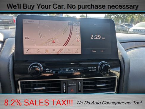 Used 2022 Nissan Armada SL w/ Captain's Chairs Package image 38