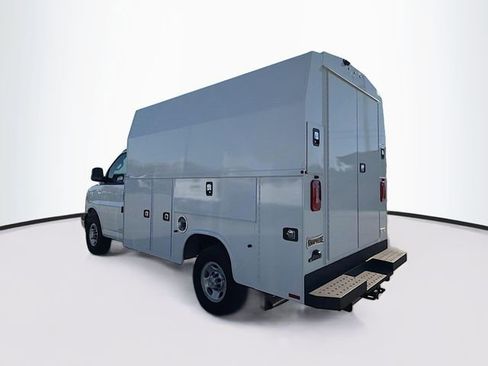 New 2024 Chevrolet Express 3500 w/ Power Convenience Package image 5