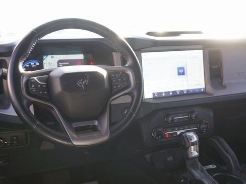 Certified 2024 Ford Bronco Outer Banks image 11