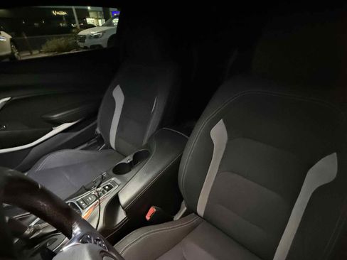 Used 2019 Chevrolet Camaro LT w/ RS Package image 27