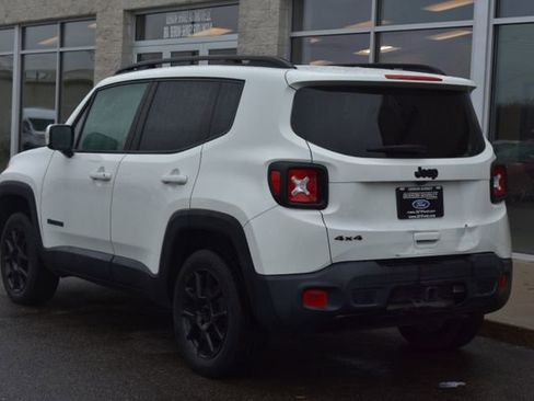 Used 2019 Jeep Renegade Altitude w/ Quick Order Package 2XM AWD/4WD image 7