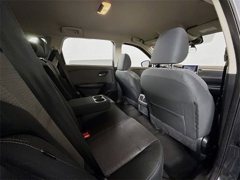 Certified 2023 Nissan Rogue SV image 29