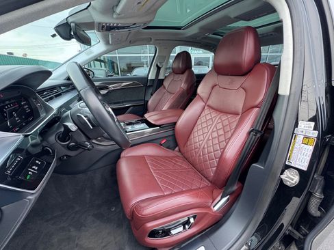 Used 2021 Audi S8 L w/ Full Leather Package AWD/4WD image 2