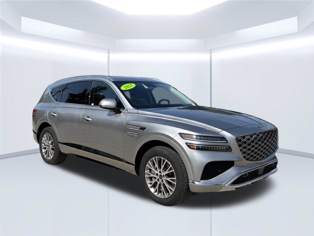 Used 2025 Genesis GV80 2.5T Standard AWD/4WD image 3