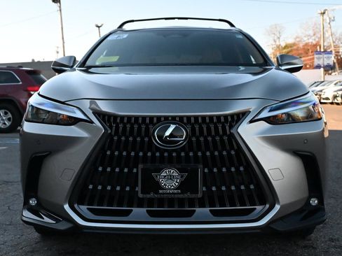 Used 2023 Lexus NX 350 AWD image 3