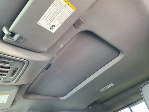 New 2025 GMC Sierra 2500 Denali w/ Technology Package image 18