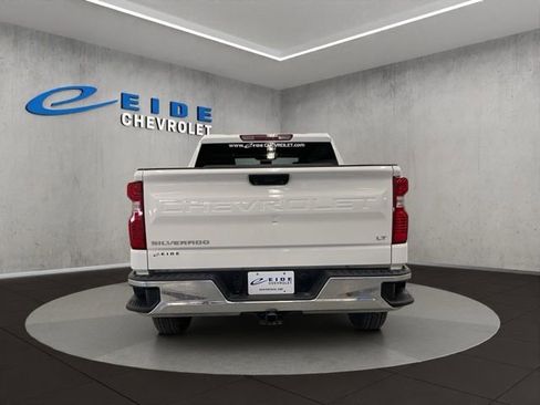 Used 2024 Chevrolet Silverado 1500 LT AWD/4WD image 5