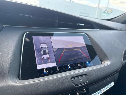 Used 2023 Cadillac XT4 Sport AWD/4WD image 18