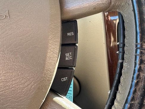 Used 2005 Ford Taurus SEL image 17