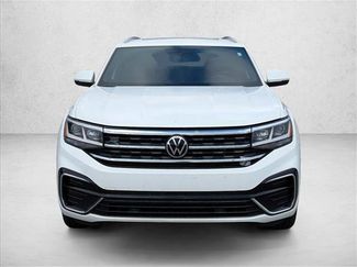 Used 2021 Volkswagen Atlas Cross Sport SE w/ Panoramic Sunroof Package video 2