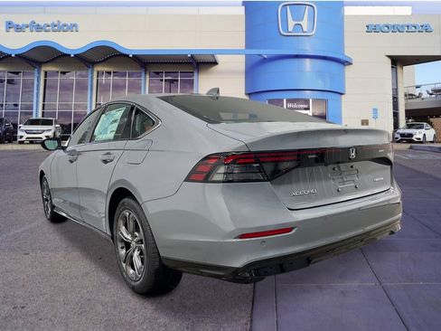 New 2026 Honda Accord EX-L image 3
