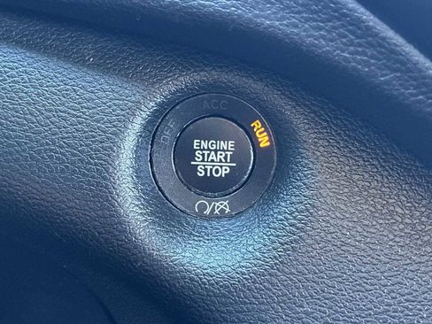 Certified 2022 Jeep Cherokee Trailhawk w/ Comfort/Convenience Group image 24