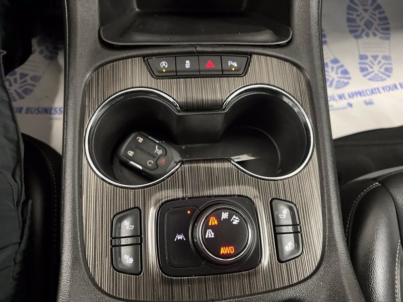 Used 2023 GMC Acadia SLT AWD/4WD image 29
